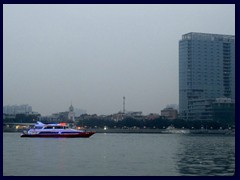 Huzhu district seen from Shamian Island